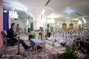 جشن ازدواج دانشجویی «همسفر تا بهشت» در حرم امام رضا (ع)