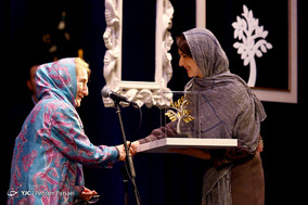 ایین اختتامیه دهمین جشنواره هنر های تجسمی فجر