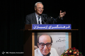آیین بزرگداشت مهدی علی محمدی پیشکسوت دوبله