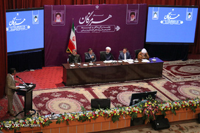 جلسه برگزیدگان و توسعه استان هرمزگان با حضور رئیس جمهور