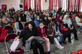 طرح جمع آوری اسباب بازی برای کودکان(کمپین سهم تو از کودکی)