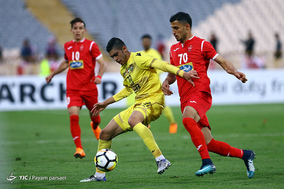 بازی تیم‌های فوتبال پرسپولیس و الوصل امارات