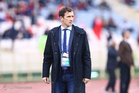 بازی تیم‌های فوتبال پرسپولیس و الوصل امارات