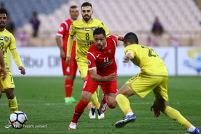 بازی تیم‌های فوتبال پرسپولیس و الوصل امارات