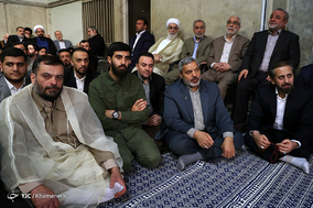 دیدار مداحان اهل‌بیت علیهم‌السلام با رهبر انقلاب اسلامی