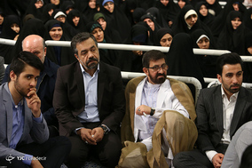 دیدار مداحان اهل‌بیت علیهم‌السلام با رهبر انقلاب اسلامی