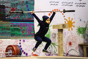 سومین دوره مسابقات بین المللی وزنه برداری جام فجر