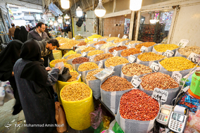 بازار شب عید در همدان