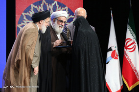 مراسم بزرگداشت روز شهدا