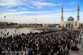 تشییع پیکر آیت الله شاه آبادی در قم