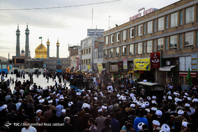 تشییع پیکر آیت الله شاه آبادی در قم