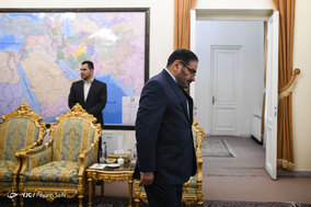 دیدار وزیر امور خارجه عمان با دبیرشورای عالی امنیت ملی