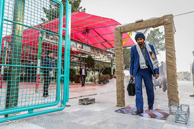 راهیان سرزمین نور