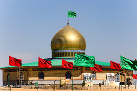 راهیان سرزمین نور