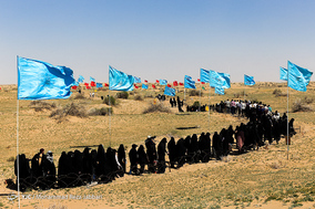 راهیان سرزمین نور
