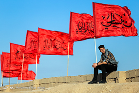 راهیان سرزمین نور