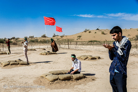 راهیان سرزمین نور