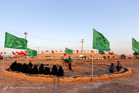 راهیان سرزمین نور