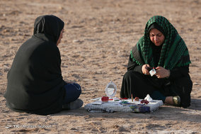 لحظه تحویل سال نو در یادمان منطقه عملیاتی شلمچه