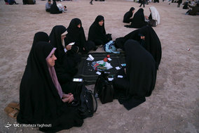 لحظه تحویل سال نو در یادمان منطقه عملیاتی شلمچه