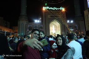 لحظه تحویل سال نو در آستان امامزاده صالح(ع)