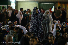 لحظه تحویل سال نو در آستان امامزاده صالح(ع)