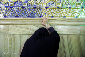 لحظه تحویل سال نو در آستان قدس رضوی