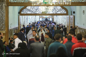 لحظه تحویل سال نو در آستان قدس رضوی