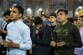 لحظه تحویل سال نو در آستان قدس رضوی