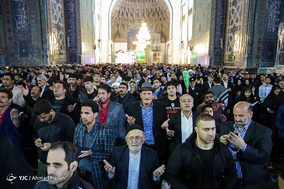 لحظه تحویل سال نو در آستان قدس رضوی