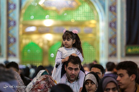لحظه تحویل سال نو در آستان قدس رضوی