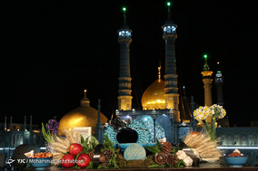 لحظه تحویل سال نو در بارگاه حضرت معصومه(س) قم