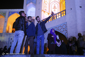 نور پردازی سه بعدی بر روی پل خواجو اصفهان