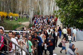 بازدید مسافران نوروزی از محوطه ی مجموعه فرهنگی تاریخی سعدآباد