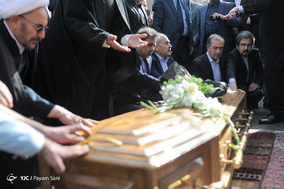 مراسم تشییع پیکر داریوش شایگان