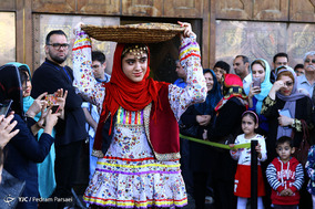نمایش خیابانی در روز جهانی تئاتر