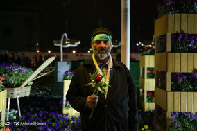 گلباران حرم امام رضا (ع) در شب میلاد امام جواد (ع)