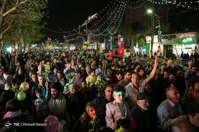 گلباران حرم امام رضا (ع) در شب میلاد امام جواد (ع)