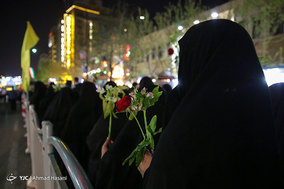 گلباران حرم امام رضا (ع) در شب میلاد امام جواد (ع)