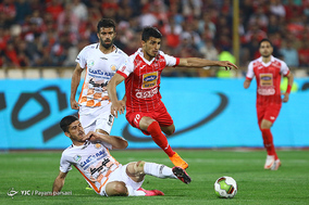 دیدار تیم‌های فوتبال پرسپولیس و سایپا