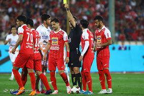 دیدار تیم‌های فوتبال پرسپولیس و سایپا