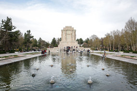ایرانِ من؛ آرامگاه فردوسی - مشهد