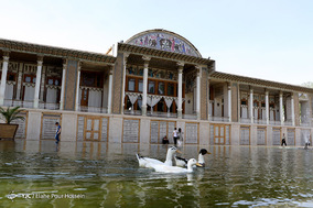 ایرانِ من؛ باغ و موزه عفیف آباد شیراز‎