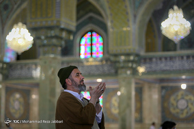 آیین معنوی اعتکاف در قم