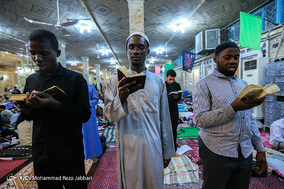آیین معنوی اعتکاف در قم
