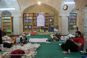 آیین معنوی اعتکاف در قم