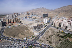 گشت هوایی هلال احمر بر فراز منطقه چیتگر