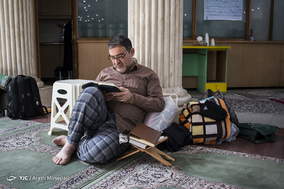 آیین معنوی اعتکاف در مسجد قدس