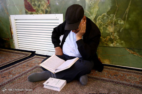 مراسم اعتکاف در امامزاده صالح