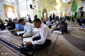 مراسم اعتکاف در امامزاده صالح
